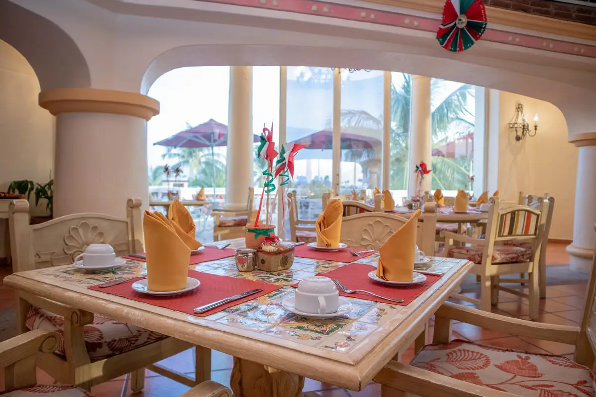 Restaurante Grand Café Grand Isla Navidad Resort Manzanillo Colima
