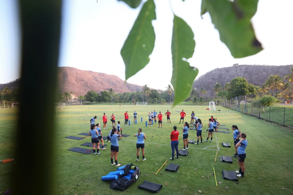 Fútbol Gand Isla Navidad Resort Manzanillo Colima